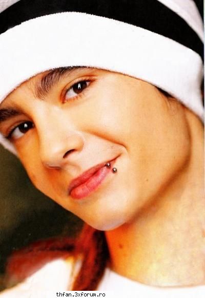 13 messages from Hell [+18] - super tare ficu si eu vreau nextul plz plz plz plz - Fan-fictions