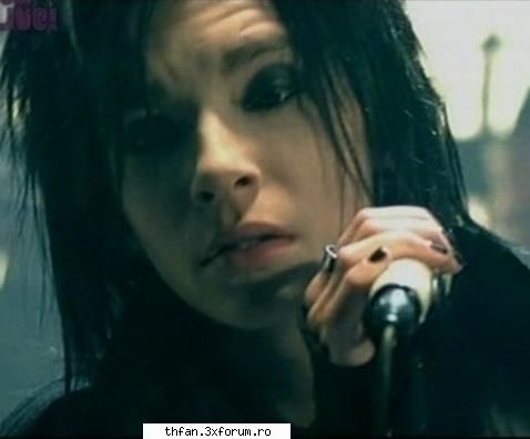 Ati renunta la ei? - mai tineti minte vb aia "ai carte ai parte"?ei bn - Tokio Hotel