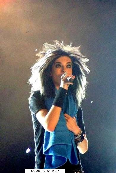 BILL Plange? - tare fak pariu k arunca acel prosop peste fani - Bill