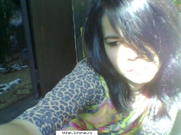 **Fairytale gone bad** - deci eu in padure ..sa fim seriosi =)) nu ash - Arhiva
