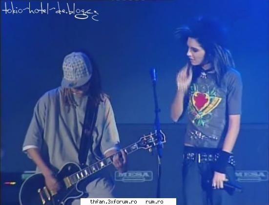 Fun with Bill - tom ai grija ca ai gresit melodia nu cantam mel - Bill