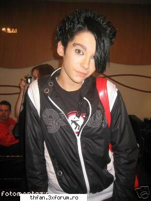 Fun with Bill - b: ce te uiti la mn k la poarta 9??? ce nu iti - Bill