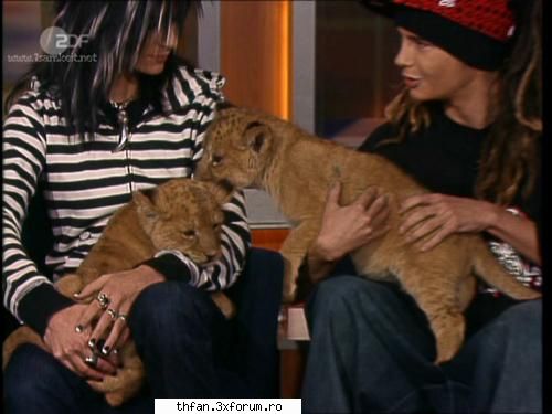 Fun with Bill - B: Tom, leu' tau e canibal.. T:: De unde stii? B - Bill