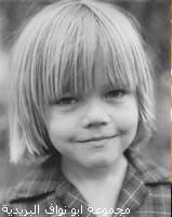 gata sryy :rusine: 


e un actor guess who is...