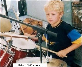 Guess who is... - Joan Jett E simplu k buna-ziua - Games