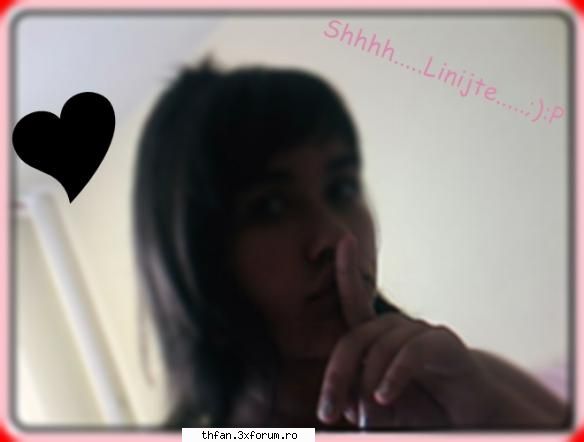 Just me:P - Akm....LiniJte:P shhh - Pictures
