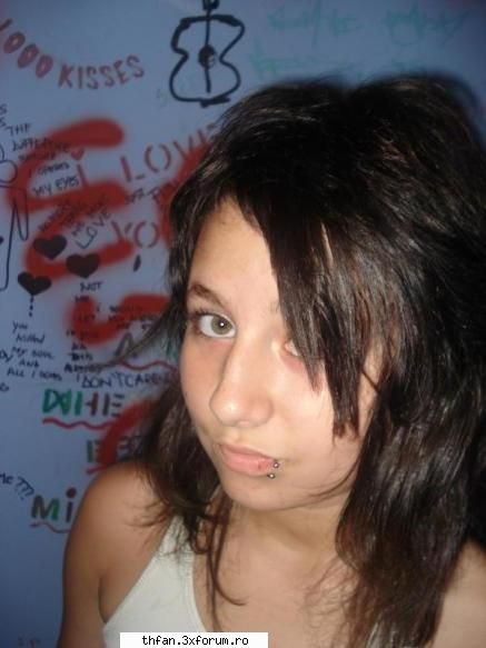 Miss.. - Green Acid Candy - Pictures