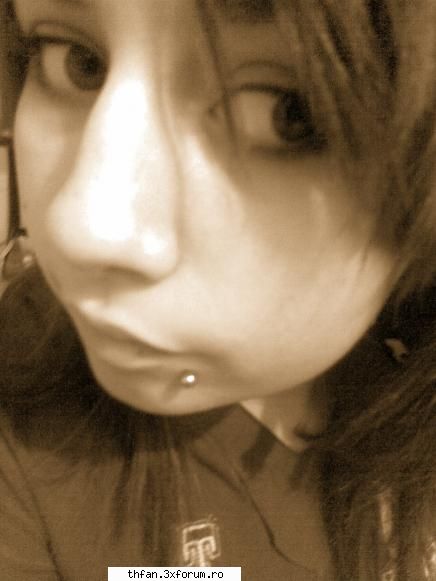 Miss.. - Green Acid Candy - Pictures
