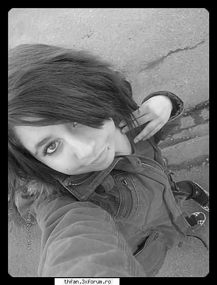 Miss.. - Green Acid Candy - Pictures
