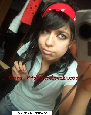 --OopS-- - --OopS-- - Pictures
