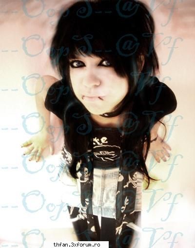 --OopS-- - --OopS-- - Pictures