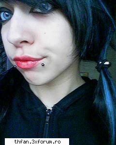 --OopS-- - poi am una care imi face ochi totali albi si cu o - Pictures