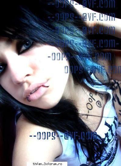 --OopS-- - --OopS-- - Pictures