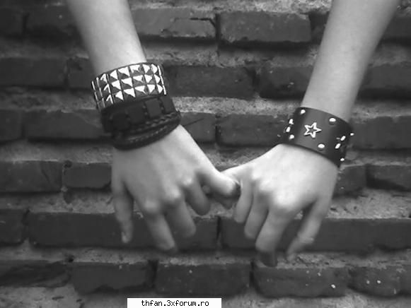 Our friends - manutza lui uby meu si a mea:P - Let's talk