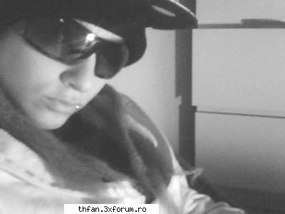 Our friends - si el este Dave^^..un amic..ffff bun...xD - Let's talk