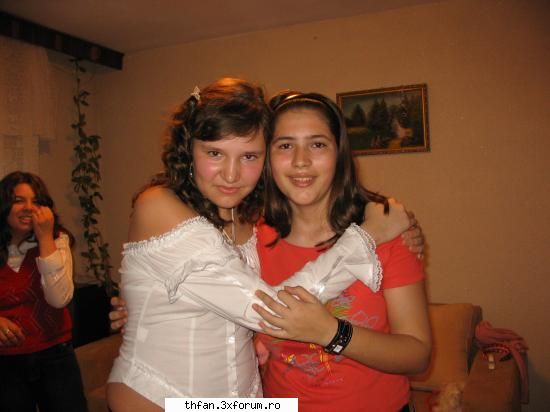 Our friends - didi si mona, prietena ei, sunt zoper de treaba - Let's talk
