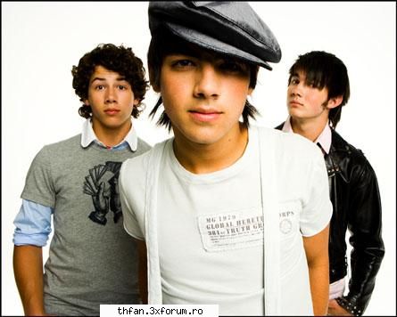 The Jonas Brothers - Scream_4Tom - Alte formatii