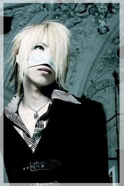 The gazette - billutza_diana - Alte formatii