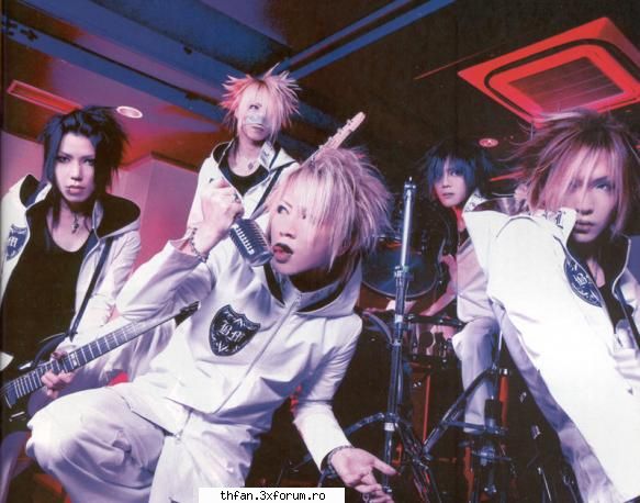 The gazette - billutza_diana - Alte formatii