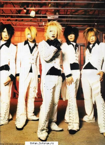 The gazette - billutza_diana - Alte formatii