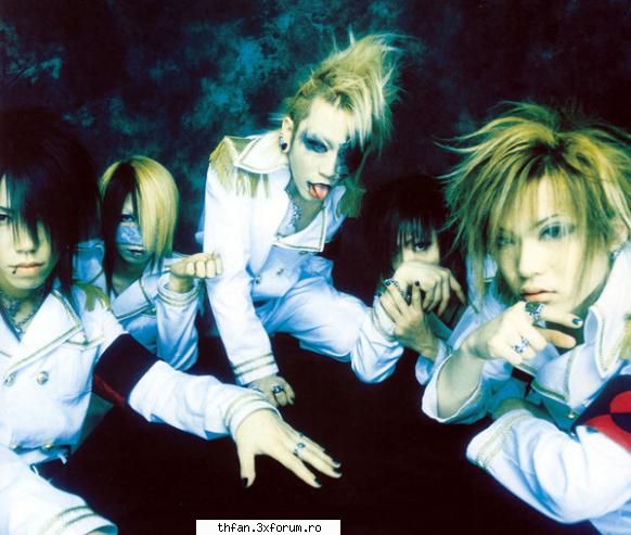 The gazette - billutza_diana - Alte formatii