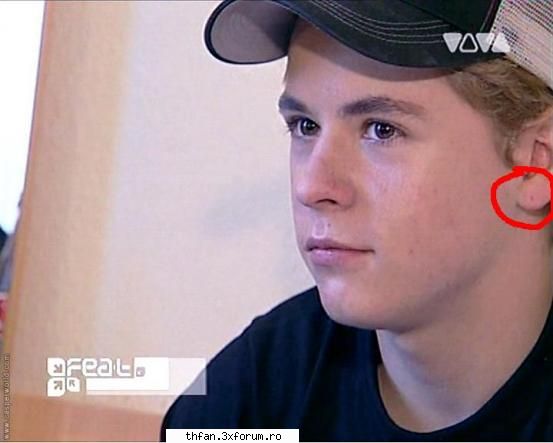 This can't be true!!! - Mey "zuza" mea.. c nu vezi?? hai k am incercuit - Gustav