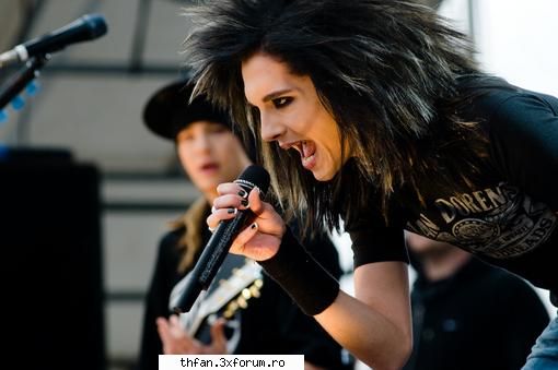 Tokio Hotel la MTV TRL America - Brothers Bill and Tom Kaulitz of German imports - Tokio Hotel