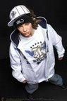 Tom arata degetul - dragutz....bv tom .....aratale u cn ii sefu kiss - Tom