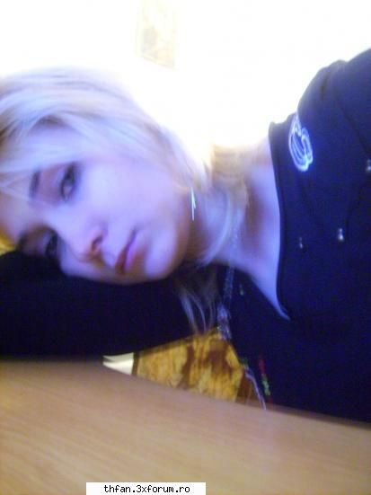 Yo sau Crazy_for_tomitza - Buna ma numesc andreea ...am aproape 16 ani sunt - Let's meet