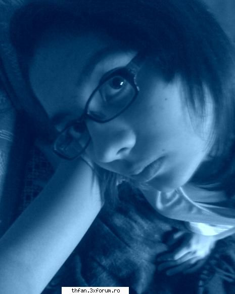 alexutzzza - esti emo? nu mai arat asa tu esti foarte simpatica - Pictures