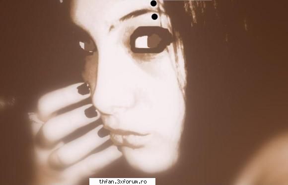eu..:-&.. - luol..nu nu's diana..nici nu as vrea:)...la kte - Pictures