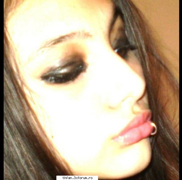 eu..:-&.. - im4ever4tom - Pictures