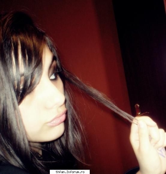 eu..:-&.. - c buze am=)))) hai vedeti c mai ziceti..x(X(X( - Pictures