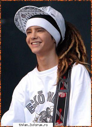 fun with tom - ToM tom nu uita''smile and wave'' mama frate da - Tom