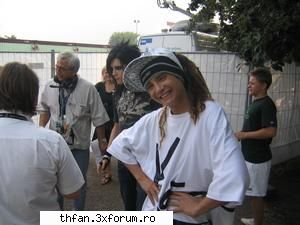 fun with tom - t place rochita mea? - Tom