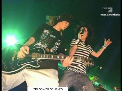 fun with tom - c tare o fo ultima!!! hai k incerc shi yo: bill - Tom