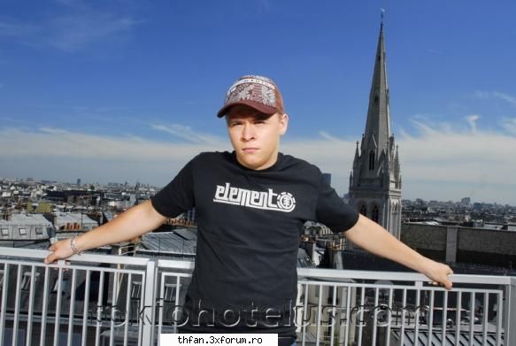galerie gustav - Nush ce sa mai zic.. Tot din Seria Gusty in Paris - Gustav