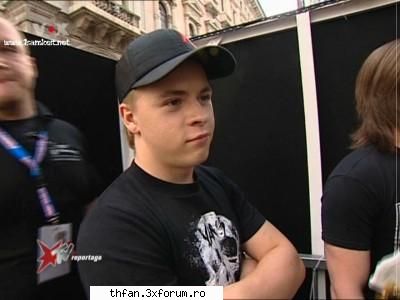 galerie gustav - Nu ne crezi nuh? Uite-te in oglinda :P - Gustav