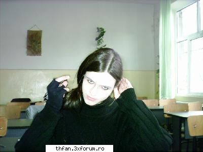 just me.."gothic style"... - mie imi place mai mult qm arata la 18 q paru lung - Pictures