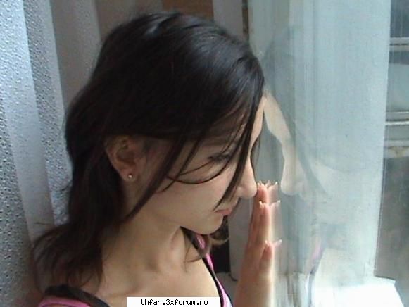 me<3:D... - ma uitam dupa pretenu meu:)))...am glumit:)) - Pictures