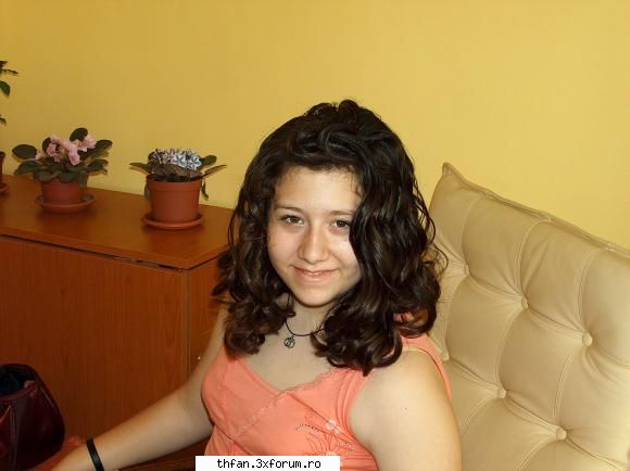 meeee.....Here's andra [andrk22] - so...alta poza...asta sunt eu...tiot la - Pictures