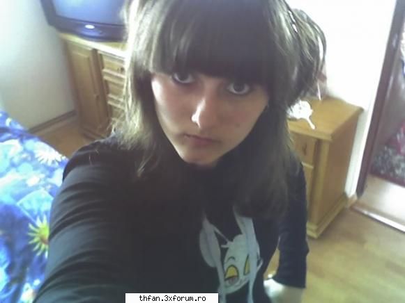 mimi_th..sa ma cunoasteti mai bn - mai uitati o poza cu mn:p - Let's meet