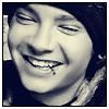 o.m.g - seamana ....dar tot mai frum e tomitza - Tom