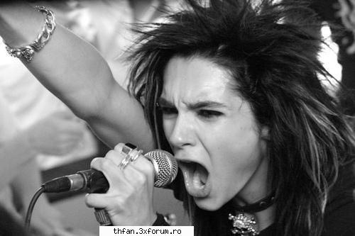 pe aceeasi scena cu Bill...v-ar placea? - poi...yo...dupa ce mi-as reveni din shock..mi-as - Bill