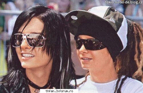 rasetele celor de la th - foarte colorat ,te bufneste si pe tine rasul - Tokio Hotel