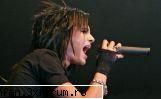tokio hotel live - soooper!!! canta ffff tare!!! canta la fel de bn - Tokio Hotel