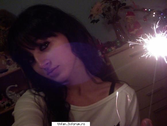 yo...:(( - hey girls mii d scz k am lipsit atar din - Pictures