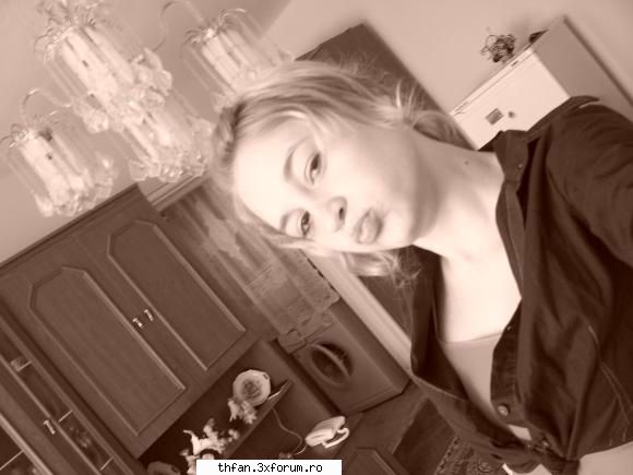 yo/andreea/crazy_for_tom_nebuna dupa tom - kiss_of_death - Pictures